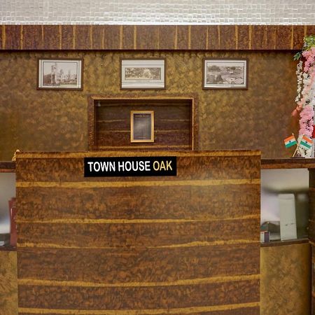 Townhouse Oak Orchard Hotel Pune Exteriör bild